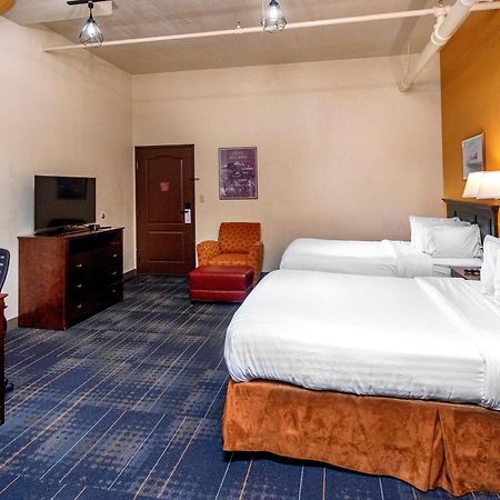 The Suites Hotel At Waterfront Plaza Duluth Exteriér fotografie