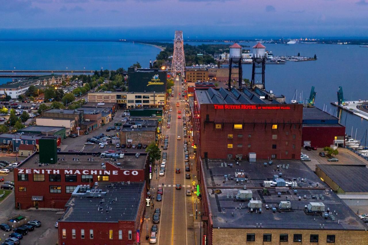 The Suites Hotel At Waterfront Plaza Duluth Exteriér fotografie