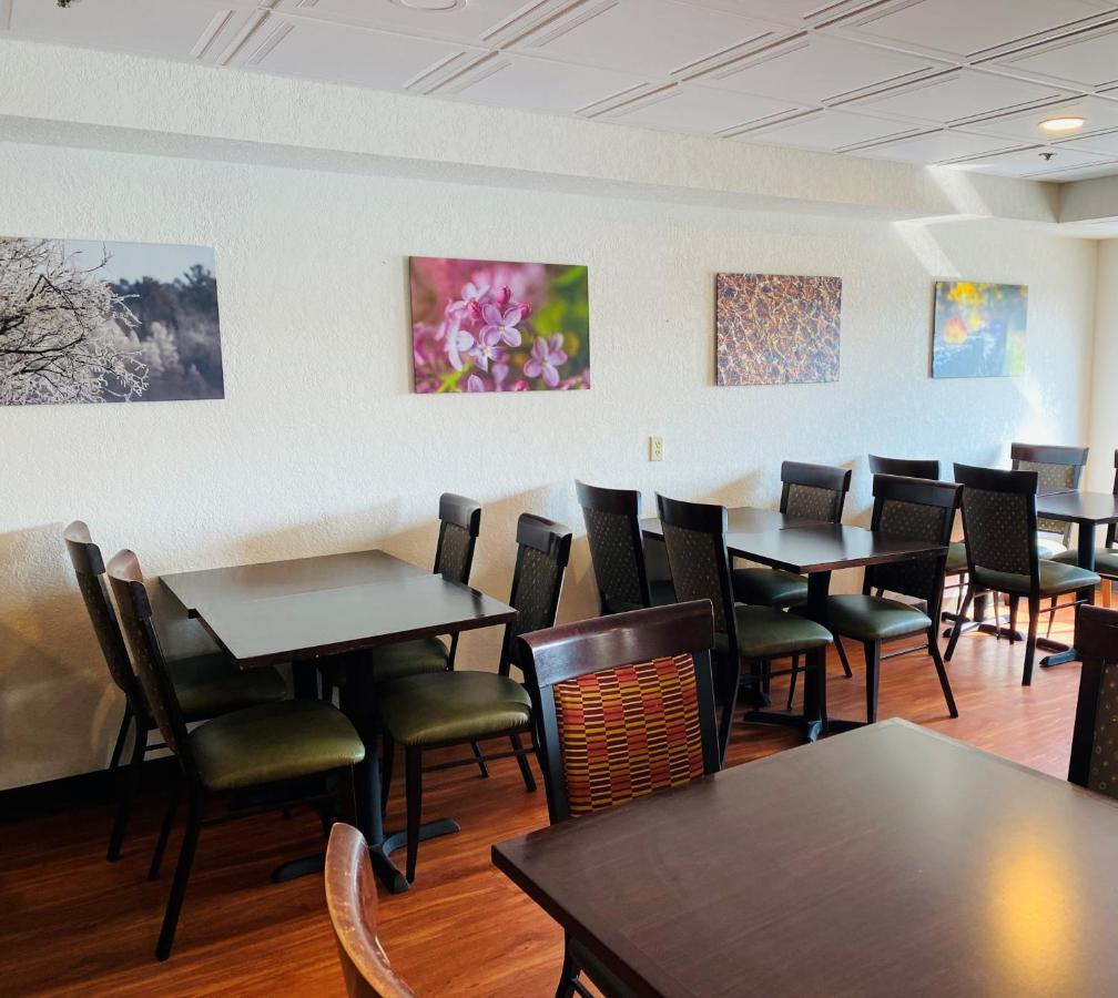 The Suites Hotel At Waterfront Plaza Duluth Exteriér fotografie