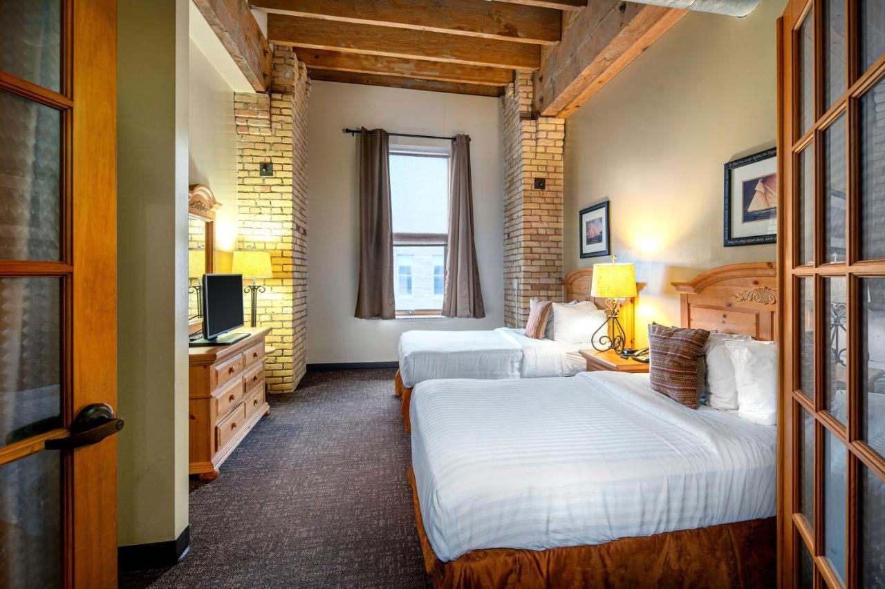 The Suites Hotel At Waterfront Plaza Duluth Exteriér fotografie